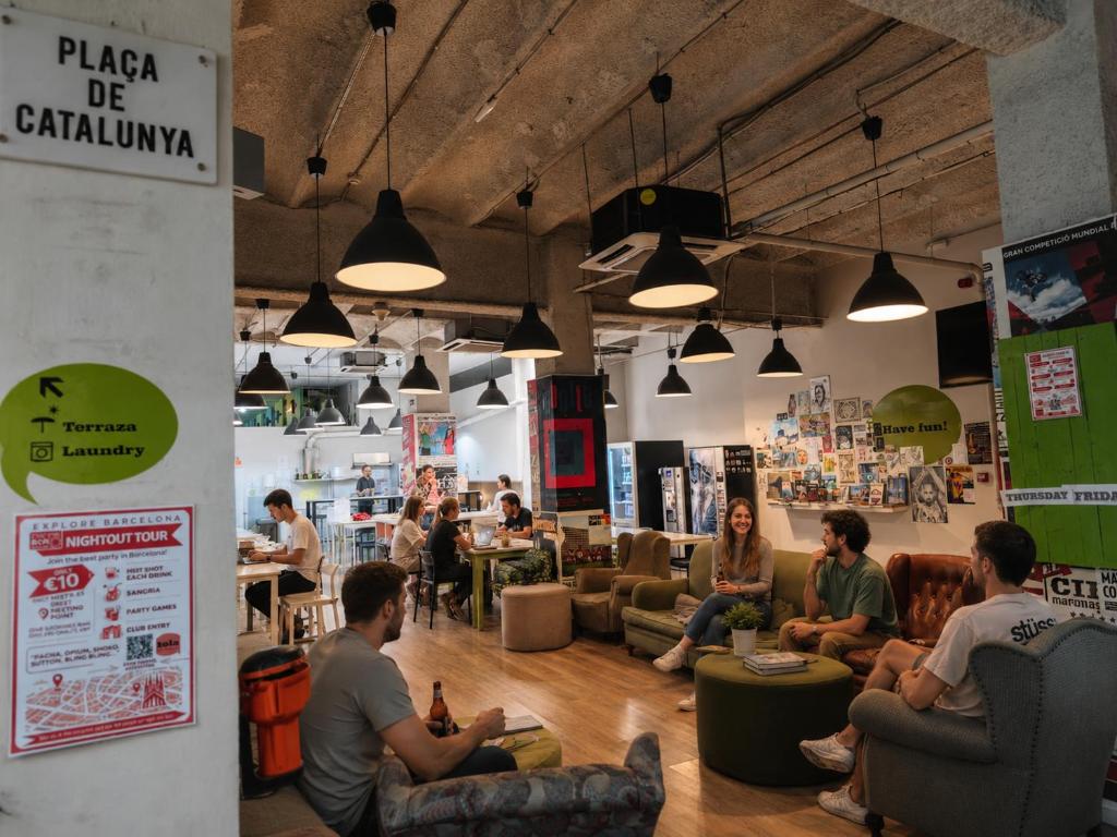 Hola Hostal Eixample - 1