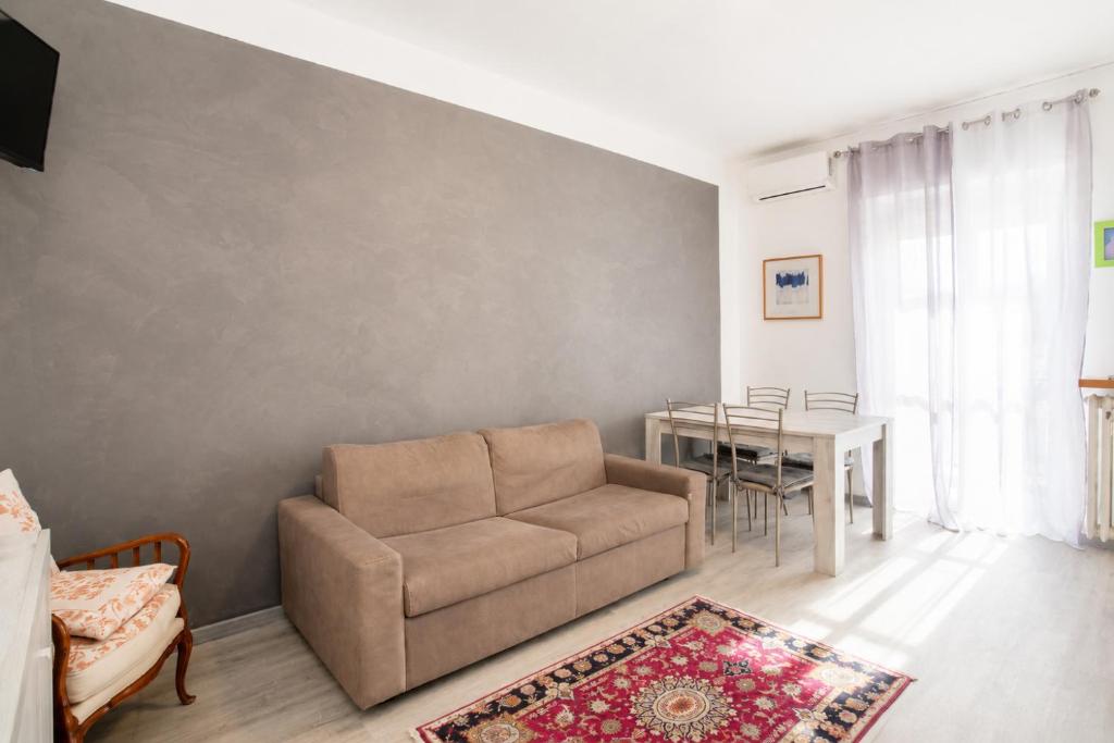 20min Walk or 2min Drive to Veronafiere - 2