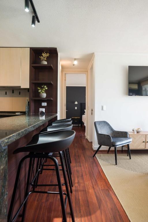 Stylish 2BR City Flat Modern Design and Comfort - 5