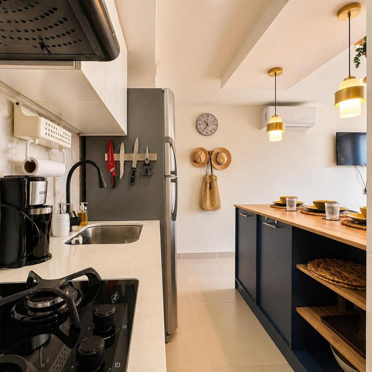 Kambiri Signature Apartment, Seaview, Pool & Afro-Caribbean Style - 3