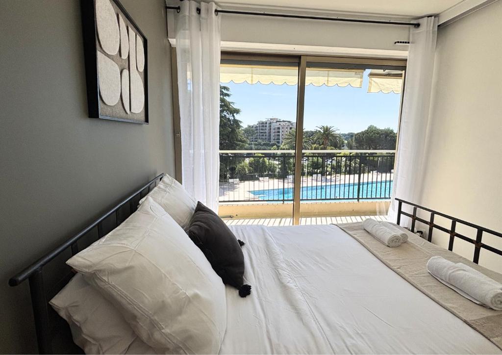 Élégant T3 avec Piscine, Terrasse, Parking, 6 Pers - 5