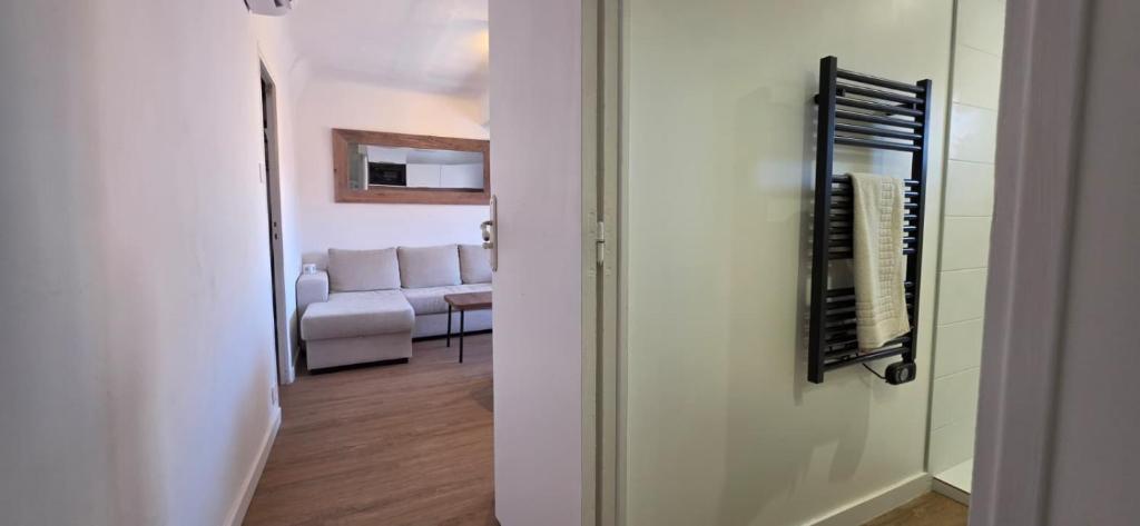 Renovate appartement, city center, AC - 5