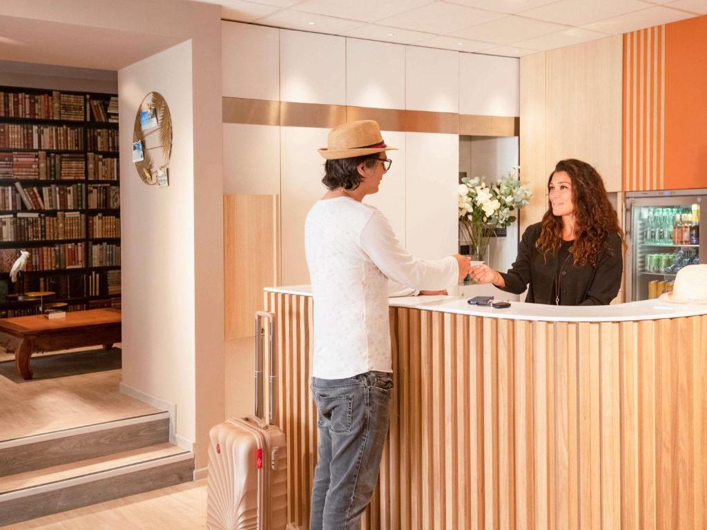 ibis Styles Beaulieu sur Mer - 2