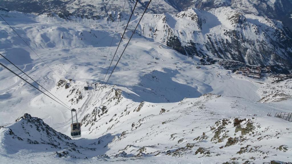 Studio Arc 1800 Skis aux Pieds - 3