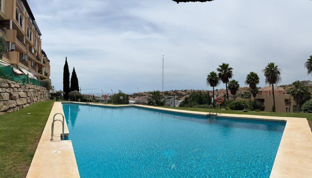 A spacious apartment with an ocean view - 2