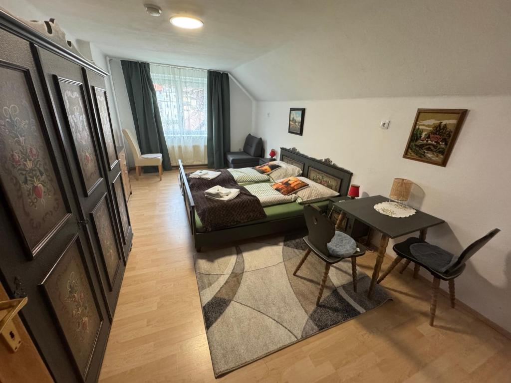 Steinadler Apartments Quiet Location Garden, Private Parking Pet Friendly - 5