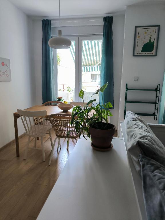 Belgrade Apartment with Large Private Terrace - 5