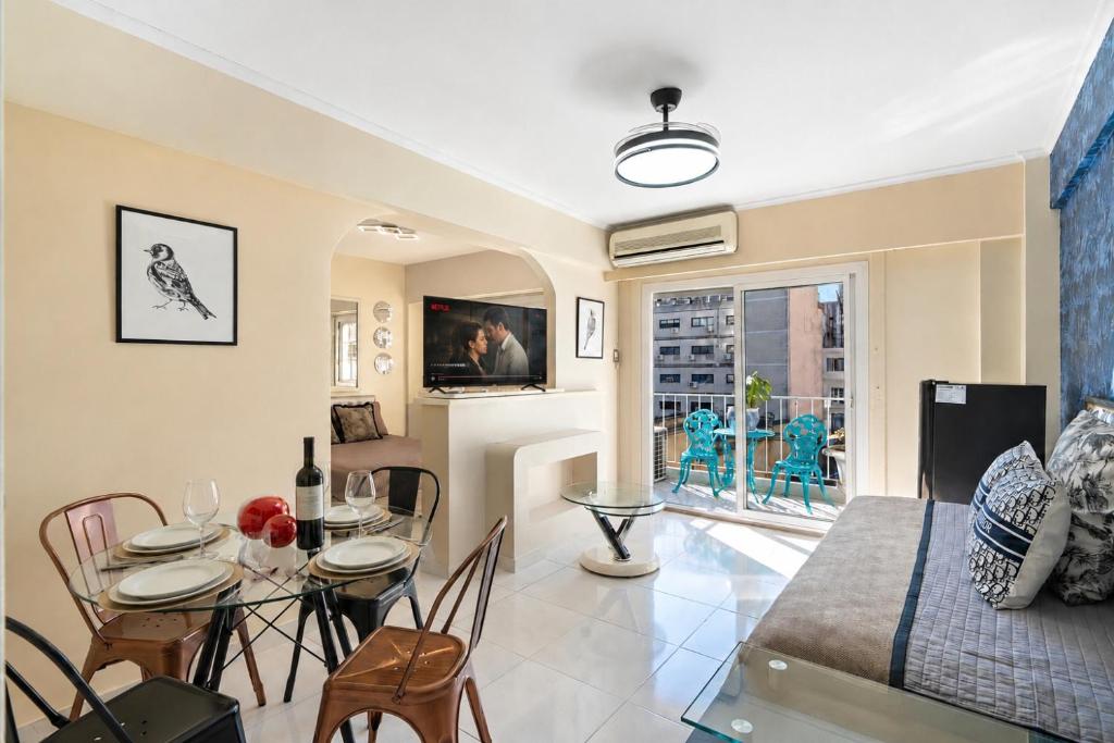 Sunny apartment on Florida street near Galerias Pacifico - 1