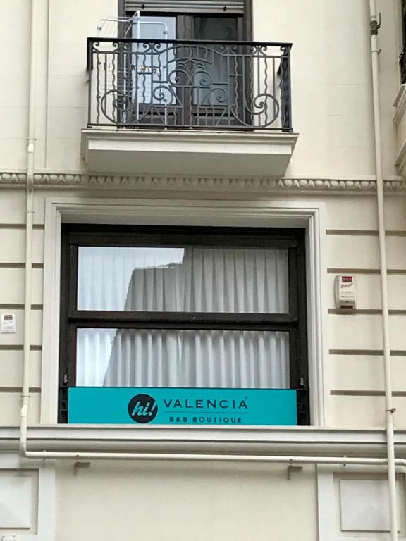 Hi Valencia Boutique photo
