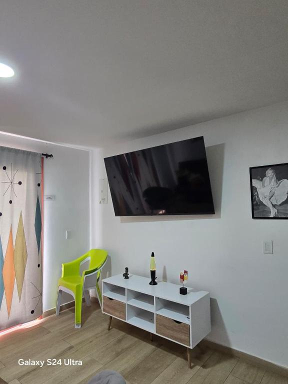 Apartamento con onda cerca el pueblo - 2