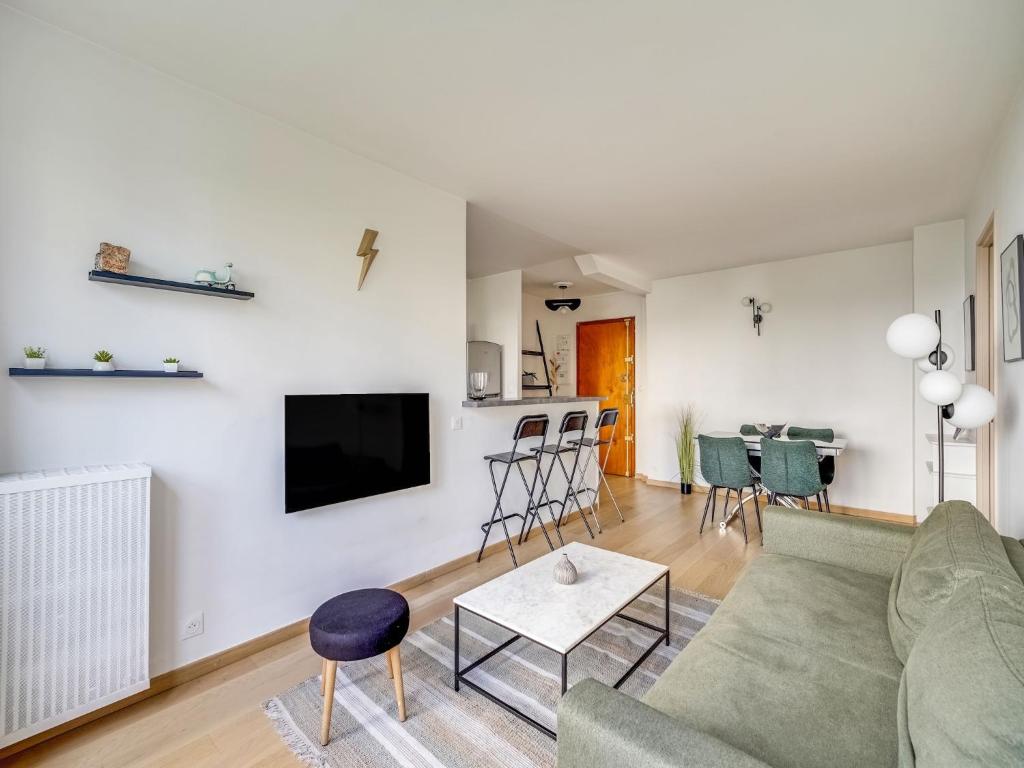 2BDR flat for 4 people near Bastille Nation - 1