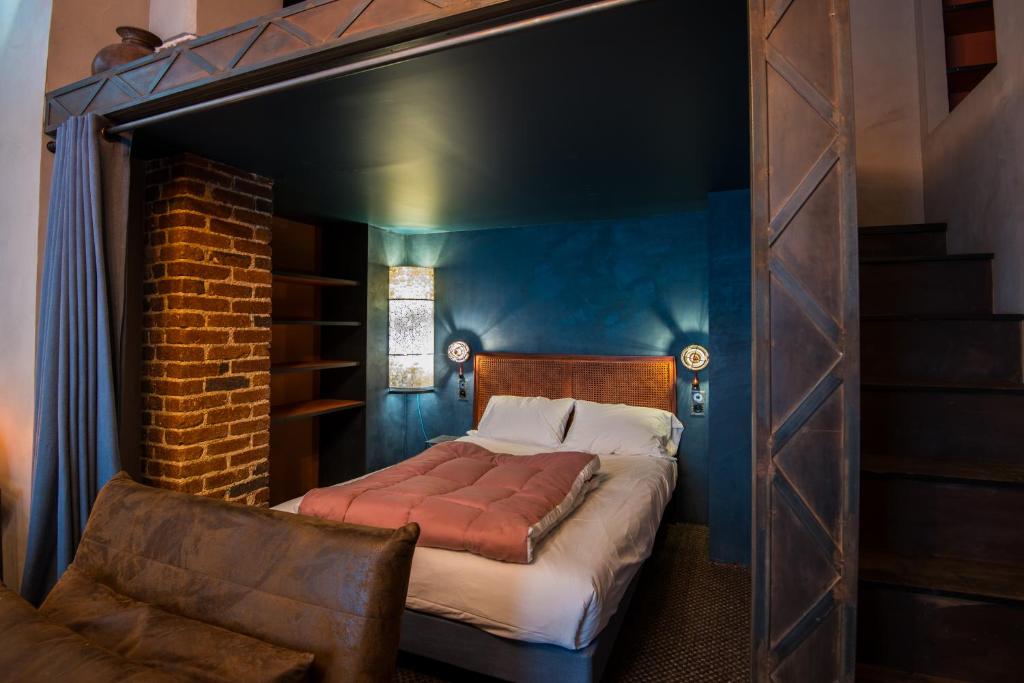 Luxury Industrial Suite with Private Hammam at Paris Montparnasse - 4