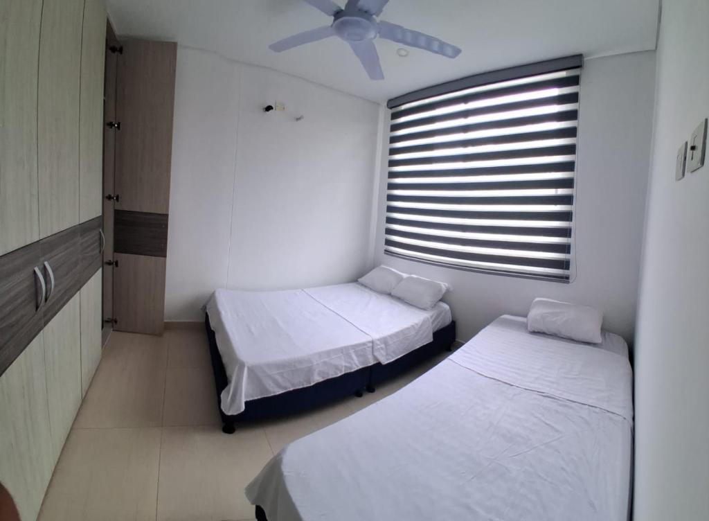 Apto Brisas y Relax Vacacional Ricaurte 3hab Con Doble Balcón y 2 Parking - 3
