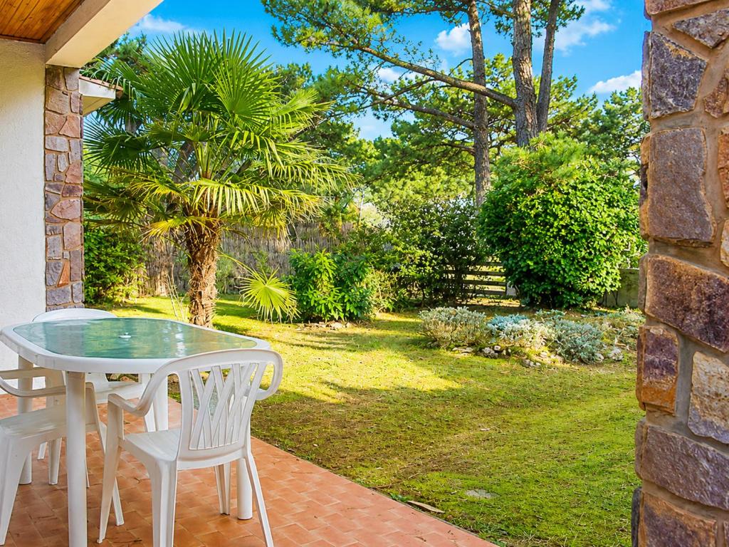 Maison familiale avec jardin clos, à 400m de la plage et proche commerces, La Tranche-sur-Mer - FR-1-22-235 - 4