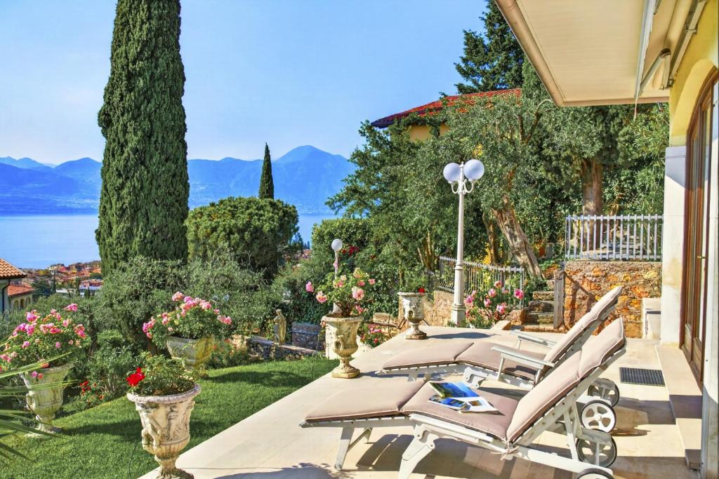 Apartment in Villa Vera Torri del Benaco - 1