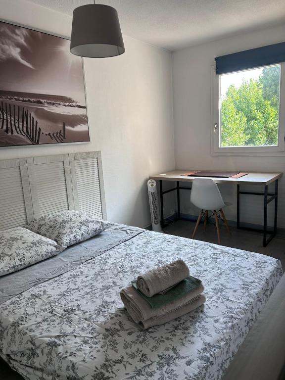 Studio lumineux avec piscine, terrasse et parking privé - 5