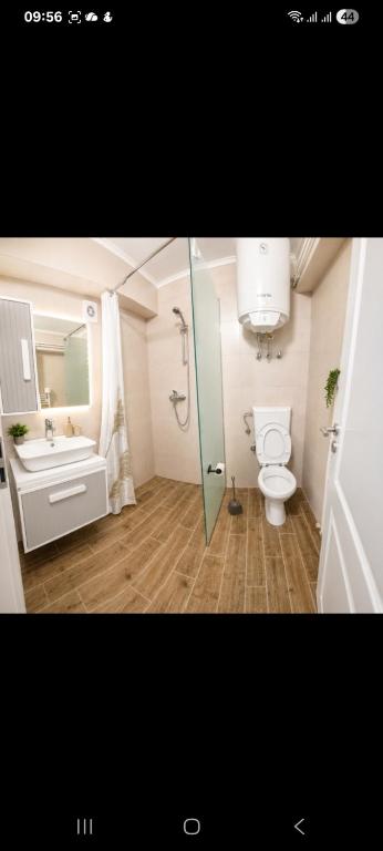 Mini studio 4 - 2