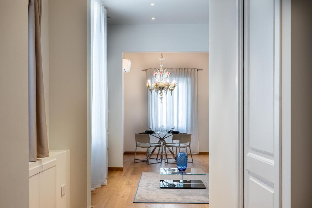 Luxury Apt x4 with Duomo Dome View, AC e Wi-Fi - 2