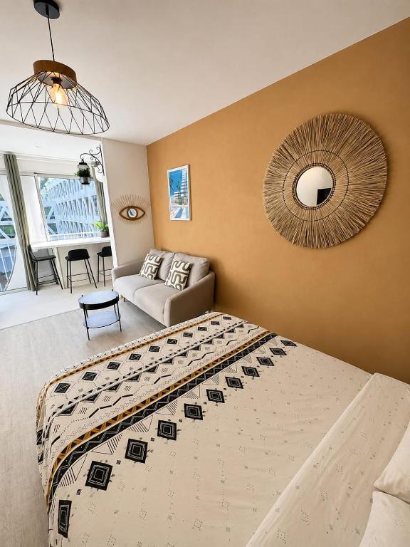 Studio cosy 30 m2 climatisé au centre ville de LGM - 2