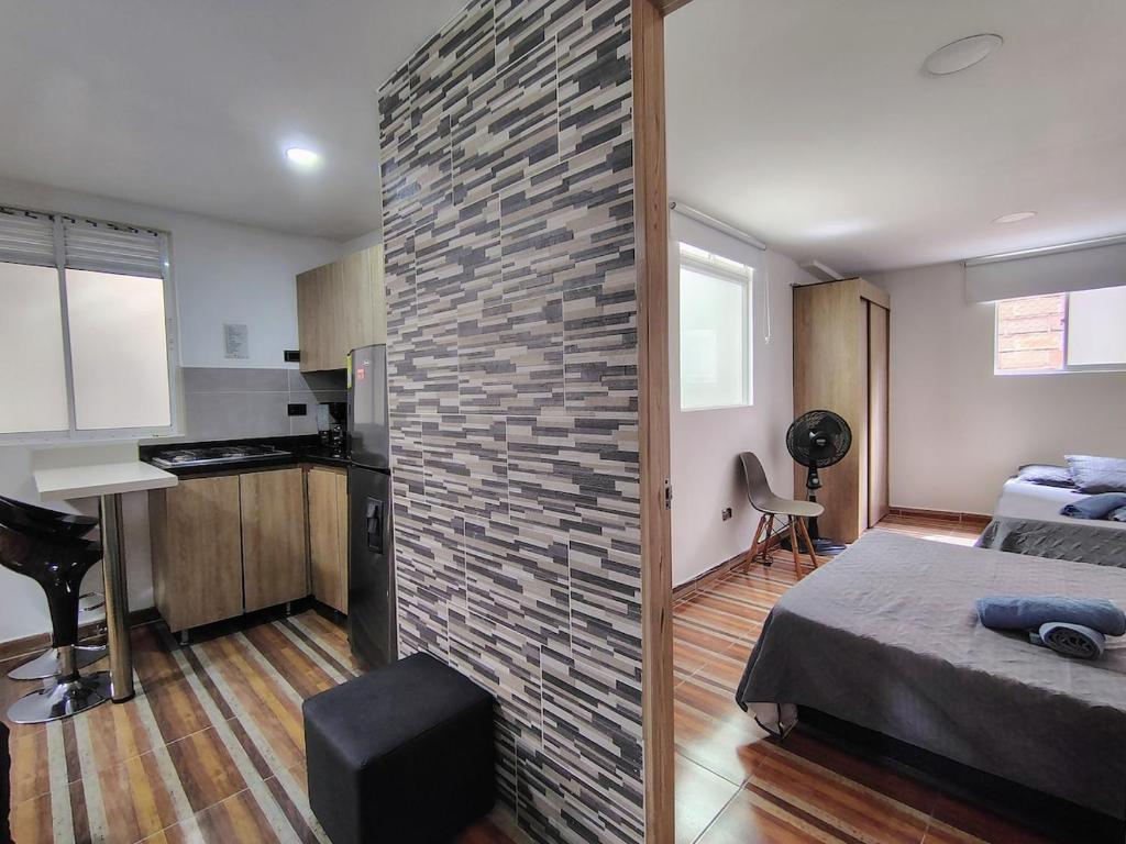 Apartamento cómodo y bien ubicado en Laureles - 4
