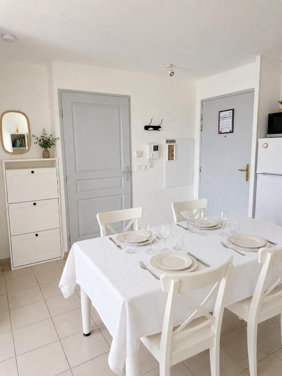 Appartement 1 chambre avec piscine - 2