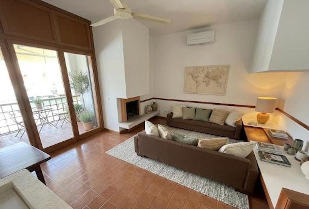 Charming stay in Porto Santa Margherita - 2