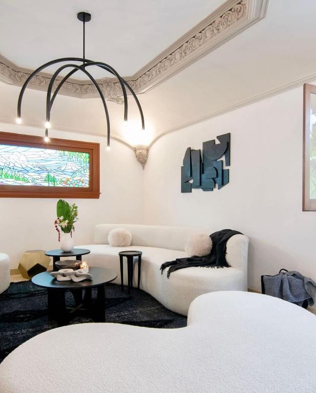Breathtaking 9 BR Villa HUGE Rooftop w 4 AC Condesa - 5