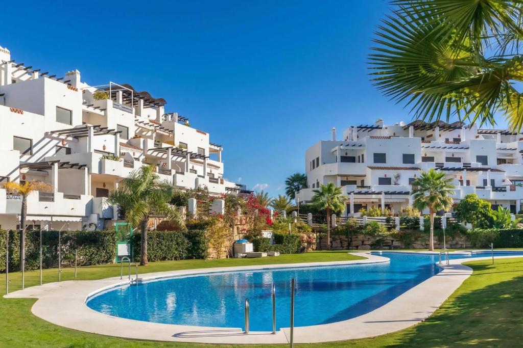 Door To The Sun Estepona - Happy Rentals - 2