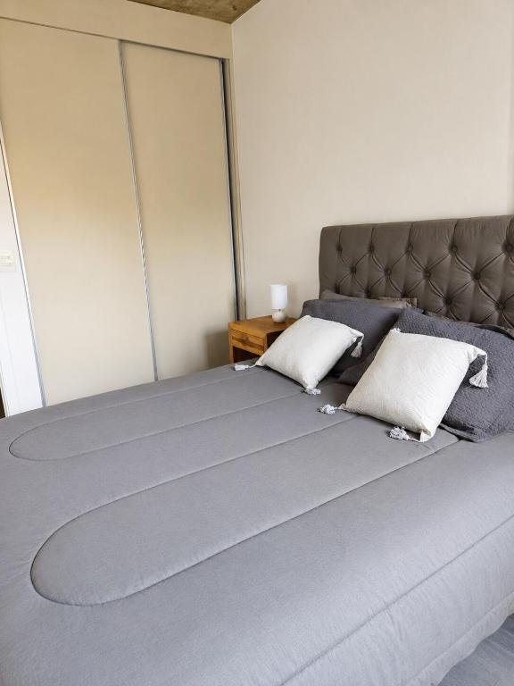 Luxury apartment overlooking the river - 4