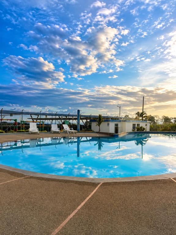 Apartamento cerca parque del Café con Piscina - 1