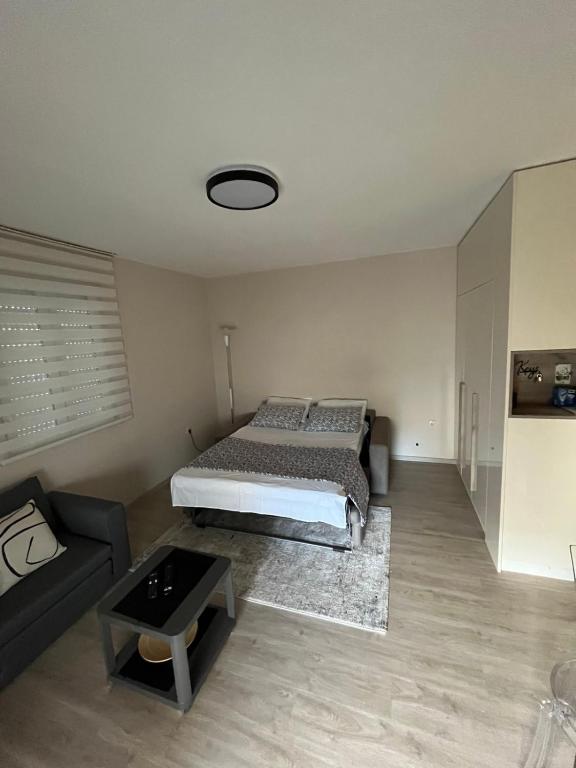 Budva Apartment - 2