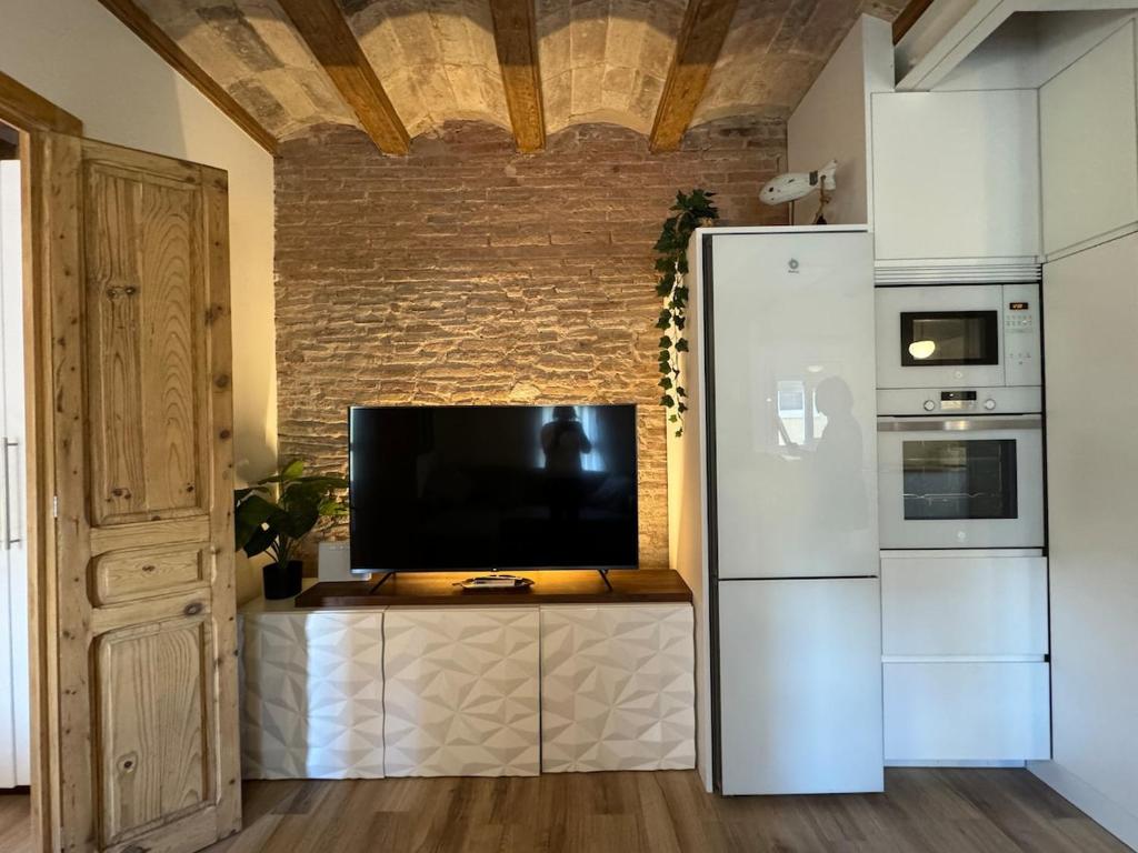 Beachside Apartment 2 Min Walk - 4