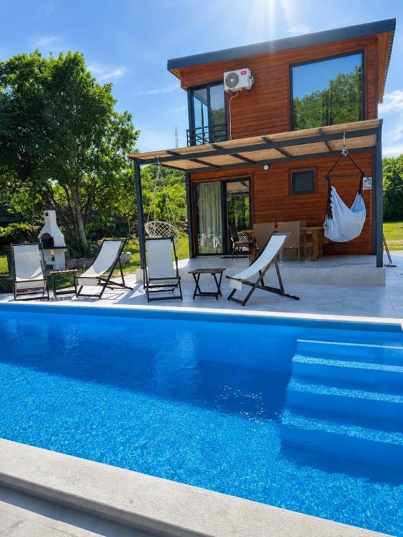 Vukovic Wood Villa - 4