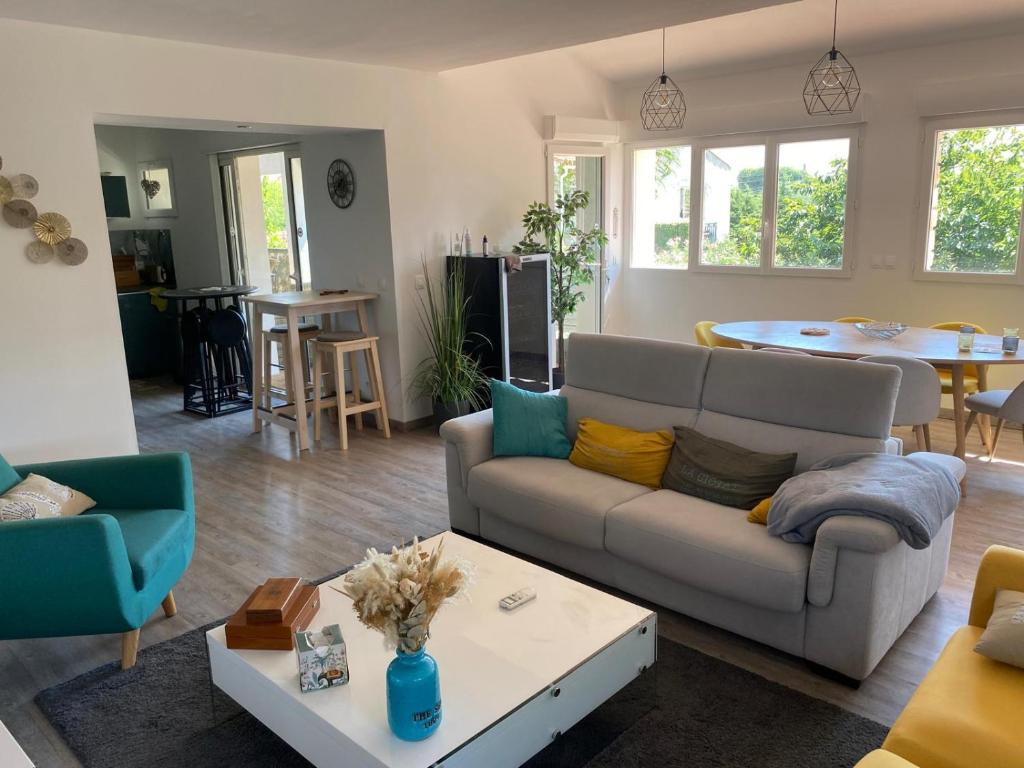 Appartement Ali 3 chb 2 sdb Independant a la Ciotat a 700 m de la mer - 1