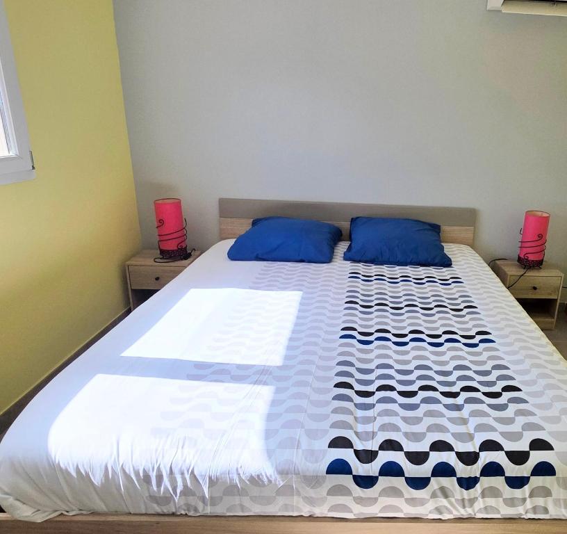 Le Barcarès - gîte "Carlit" climatisé 2 chambres pour 6 personnes, à 10 mns à pied de la plage, avec place de parking - 2