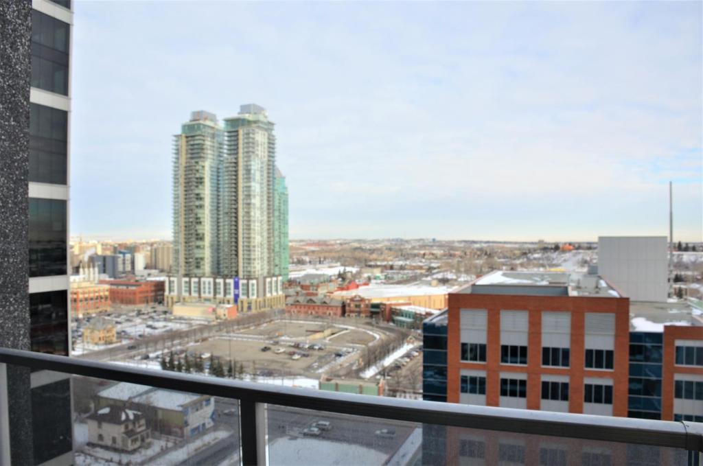 Monki Di Executive Suites - Alura photo