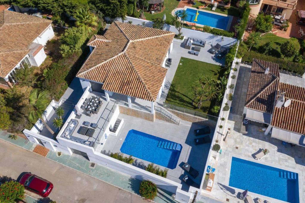 Villa Agua Clara, Pool Villa Minutes from La Cala - 2