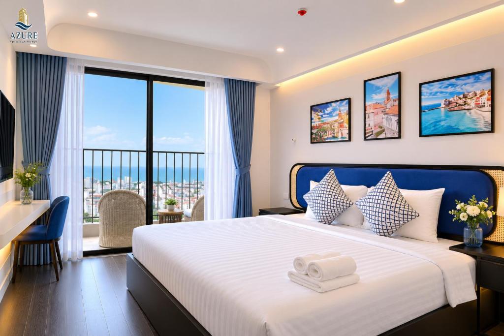 Azure Premium Apartment