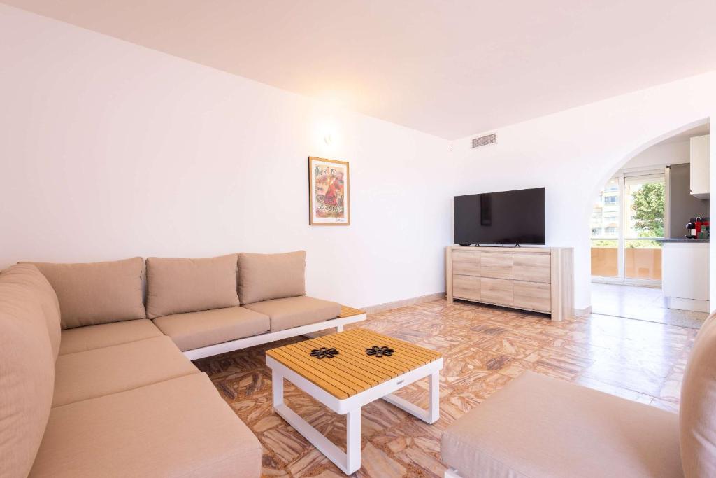 Maison Espadon Beachfront Villa Sand at Your Doorstep - 3