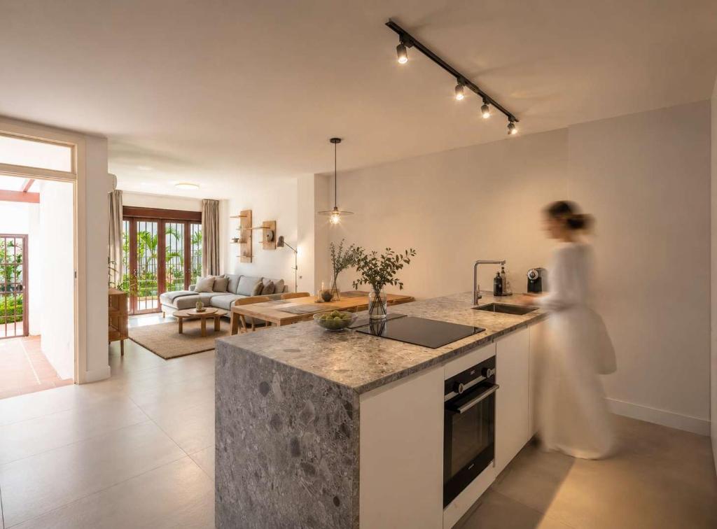 Maestranza Exclusive Townhouse close to Puerto Banus with BBQ Pool - 1