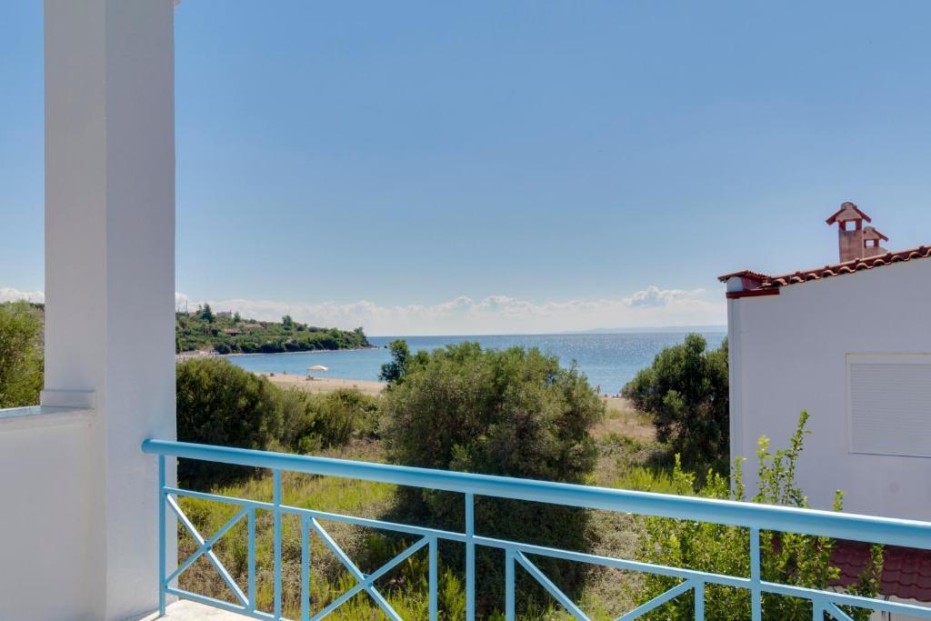 Alexger Gerakini Beach house view, Gerakini