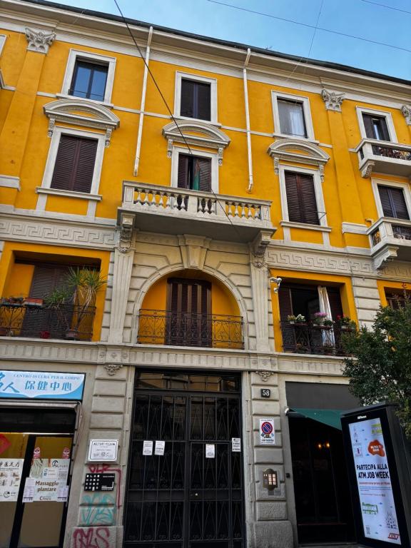 Apartment in Chinatown, Milan, Italy - 4