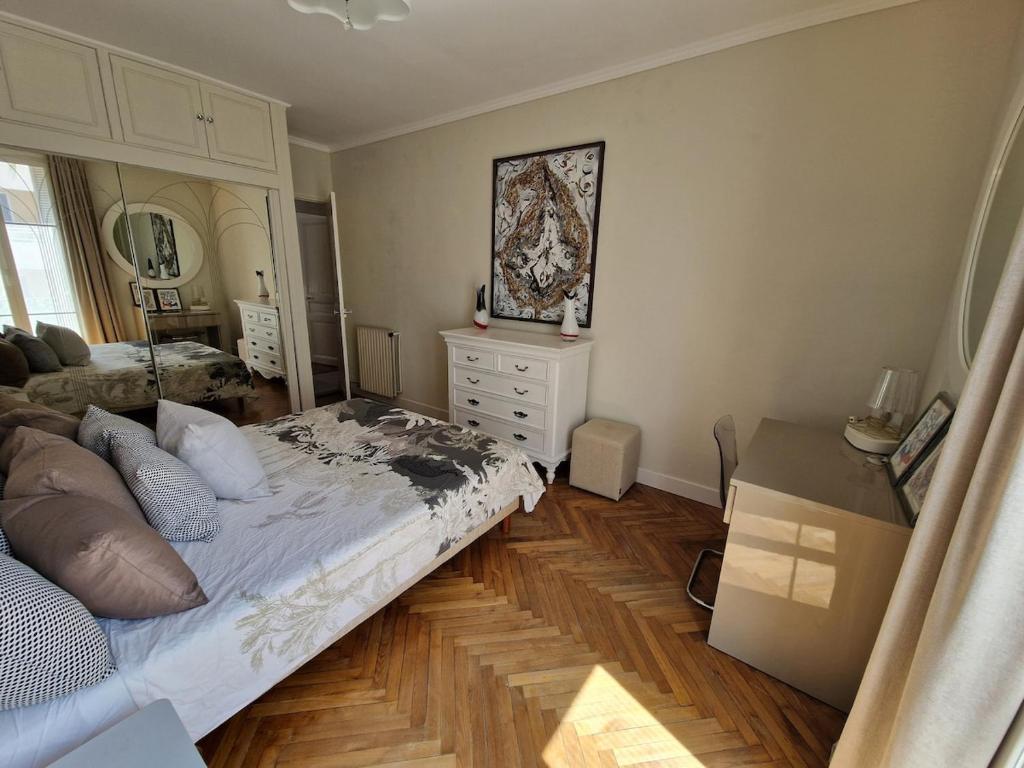 Spacious appartment in Beaulieu - 3