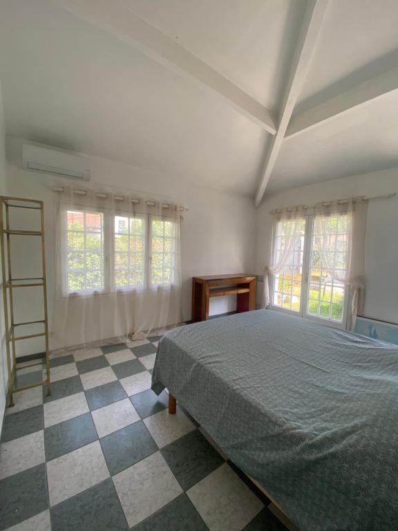 Chambre indépendante, spacieuse et privée hyper centre Biarritz - 4