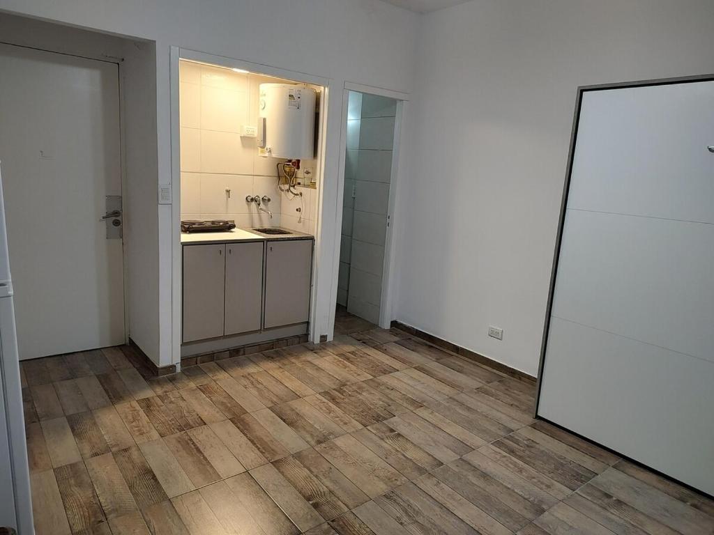 Departamento a 200 metros del mar - 3
