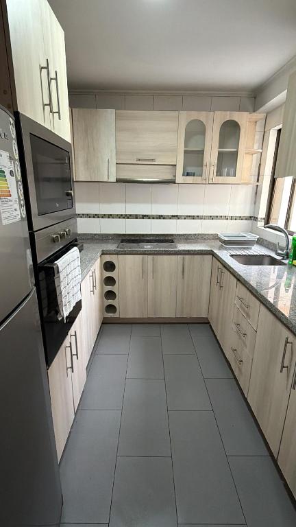 Amplio departamento - 3