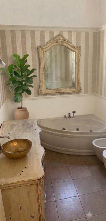 Visconti suite and spa - 1