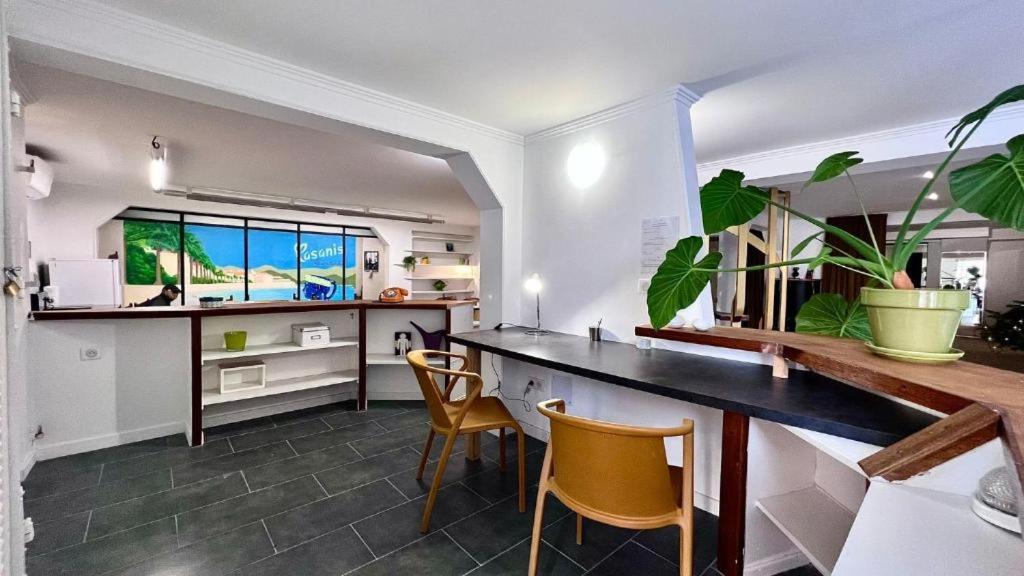 Coliving Ajaccio type Auberge de Jeunesse - 5