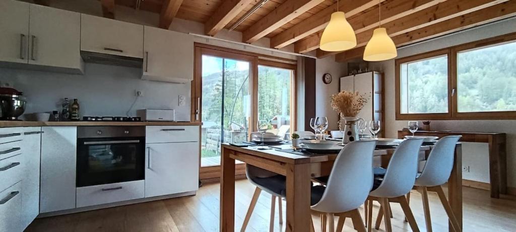 Chalet familial 3 chambres Jardin 600 m Vars - 2