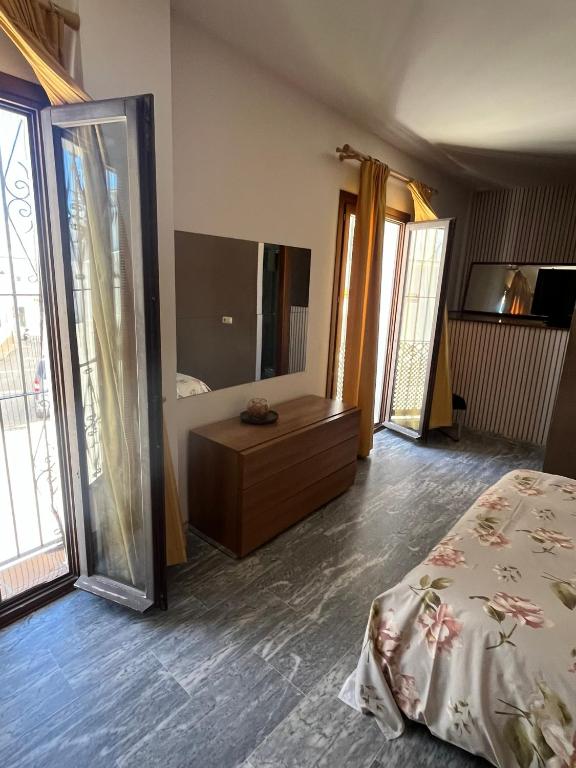 Apartamento balcón privado centro - 3
